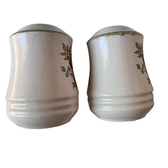 Vintage Spice Of Life Salt and Pepper Shakers Japan Ceramic Shakers w/ Stoppers - Picture 6 of 9